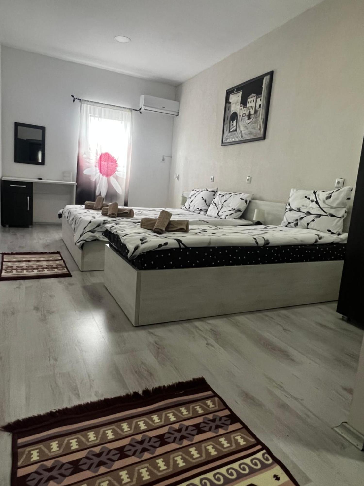 Komplex Prague Gorno Lakocerej Zewnętrze zdjęcie